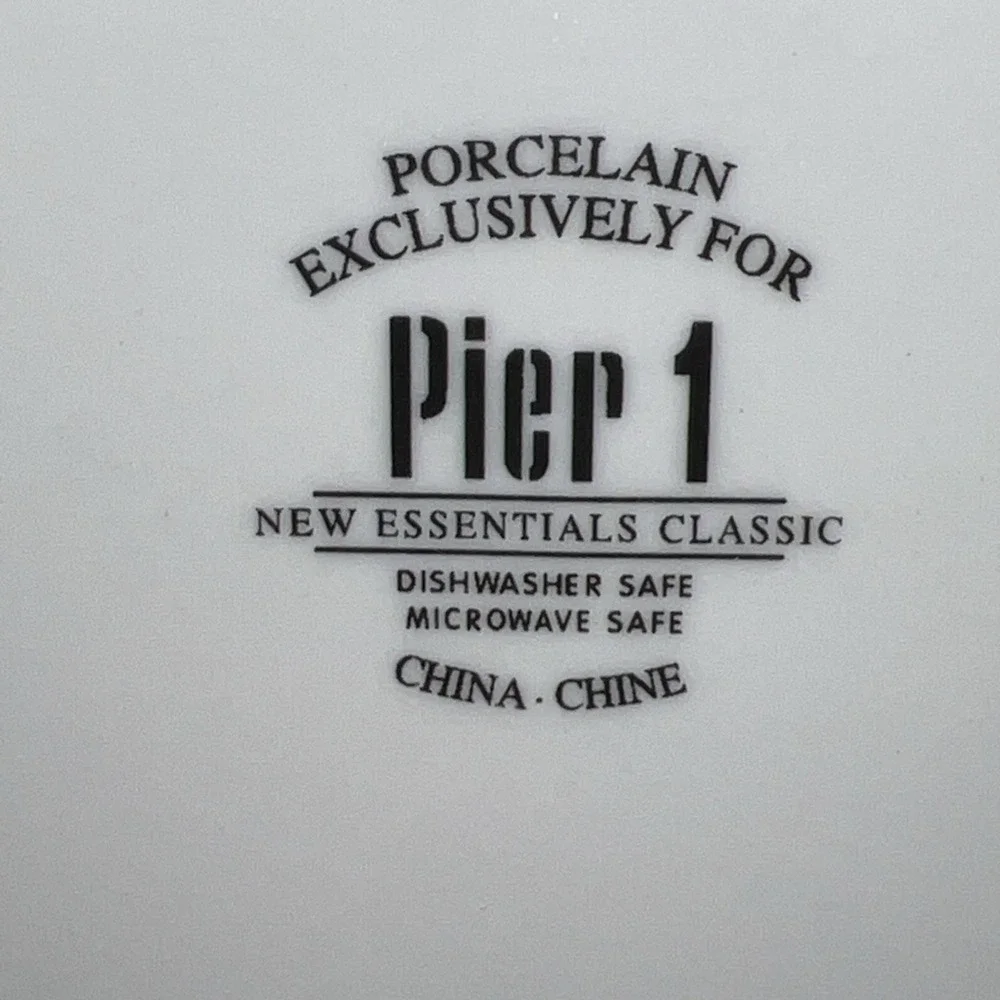 Vtg Set Of 4 Pier 1 New Essentials Classic White Porcelain Dinner Plates  11